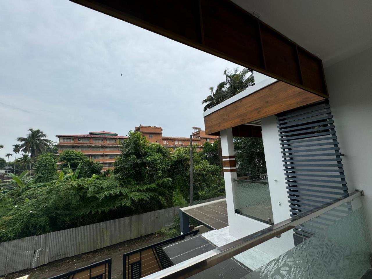 Venice Rosedale Alappuzha Exterior photo